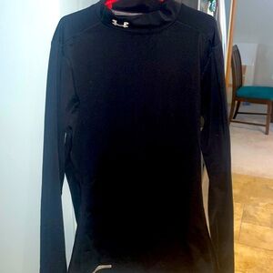 Under armor black tight fit under shirt